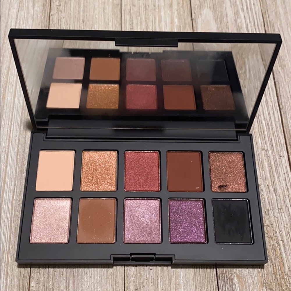 Haus Labs Glam Room 1 Palette